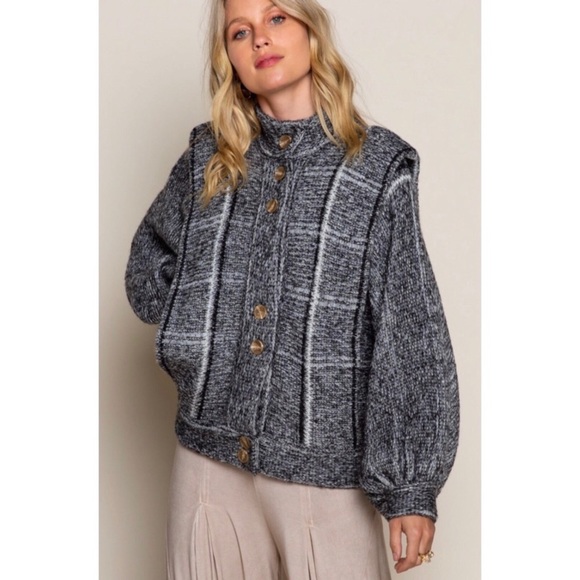 🔥SALE POL 80s Inspired Grey Plaid Soft Knit Sweater Coat - Picture 6 of 7